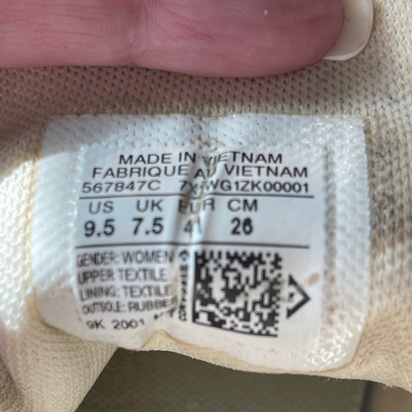 Converse Womens Chuck Taylor All Star Low Platform Canvas Shoe Size 9.5 Stripe - Picture 9 of 9